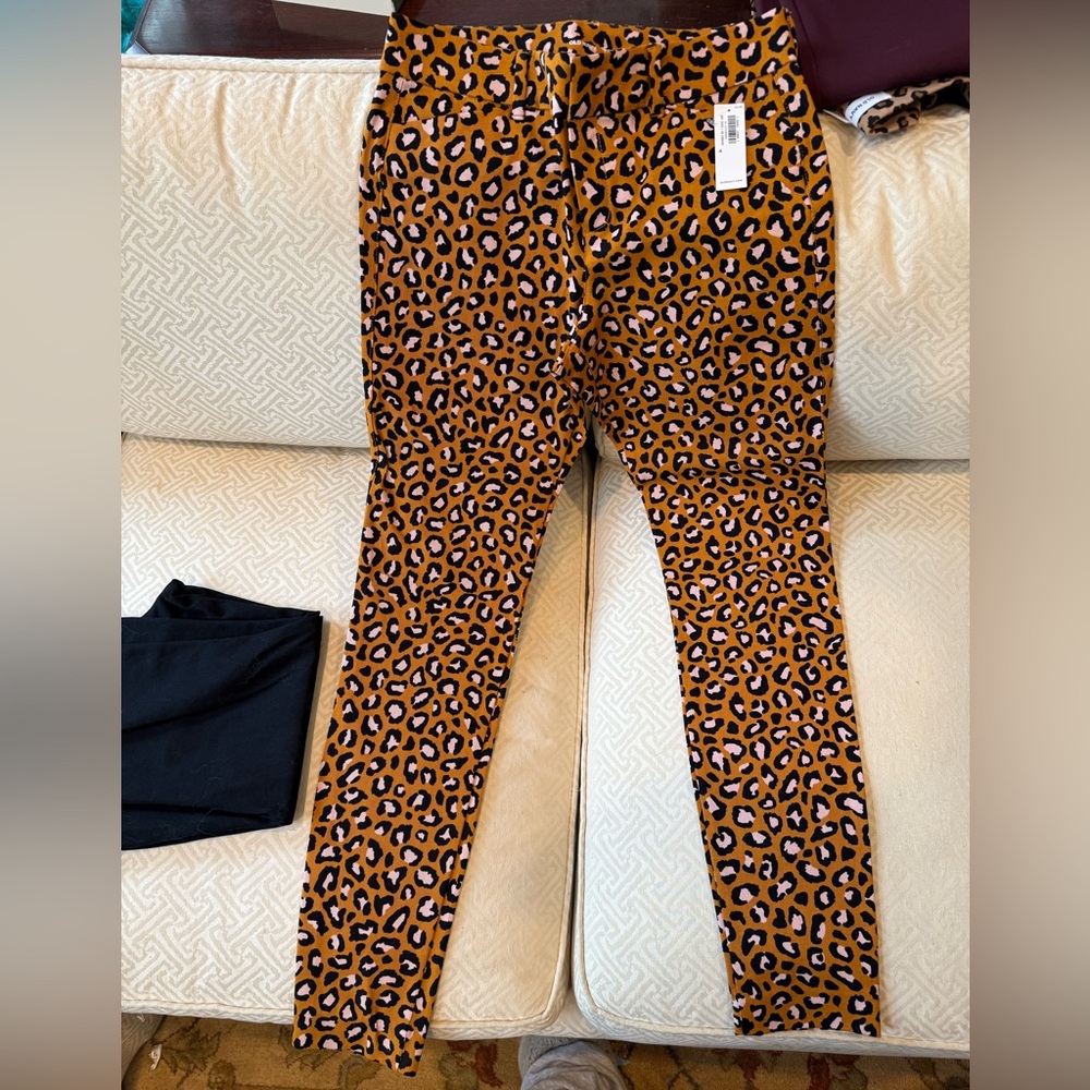 Old Navy pixie pant